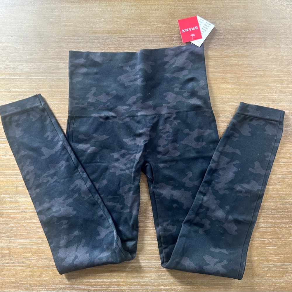 Spanx Black Camouflage Leggings